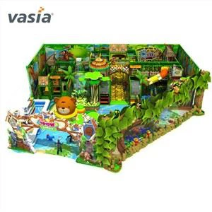 ソフトプレイの大きな面白い滑り台を青少年センターで使用できますか?